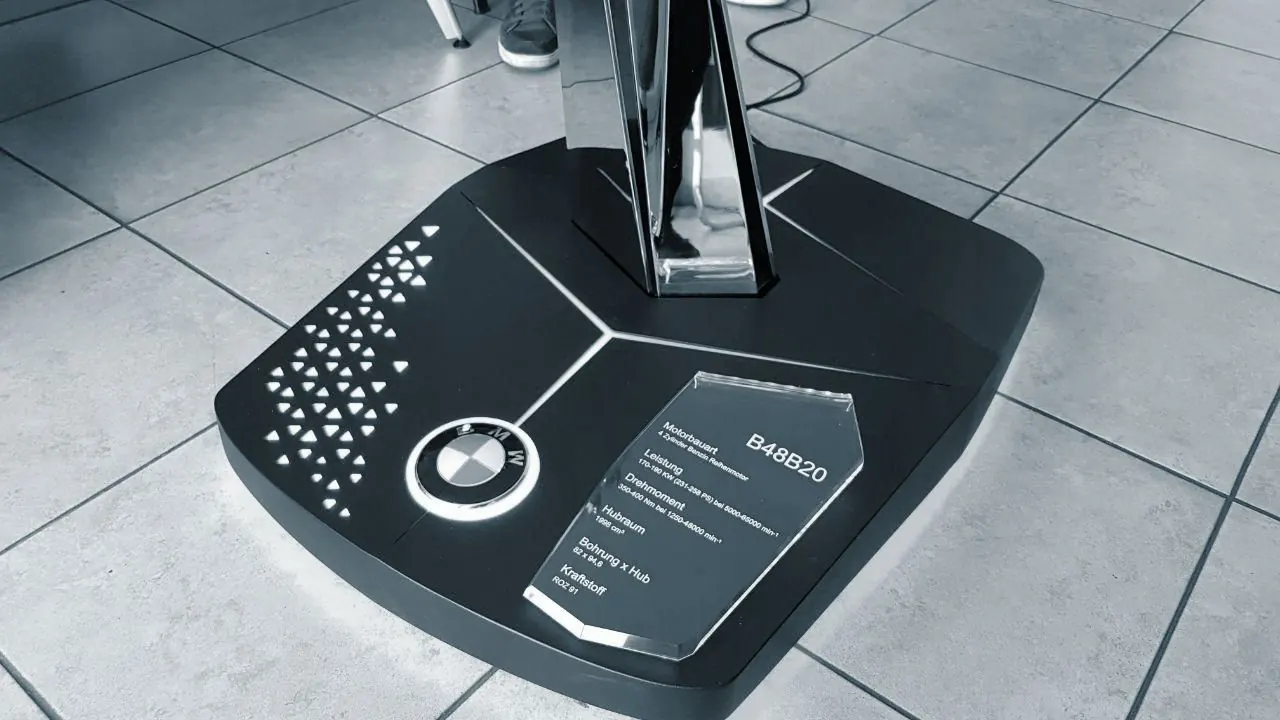 Roulette terminal base